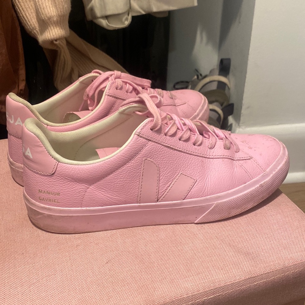 Mansur gavriel veja Collab